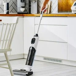 Städmaskiner-2-i-1 skaftdammsugare med våtrengöring och HEPA-filter – 120 W,