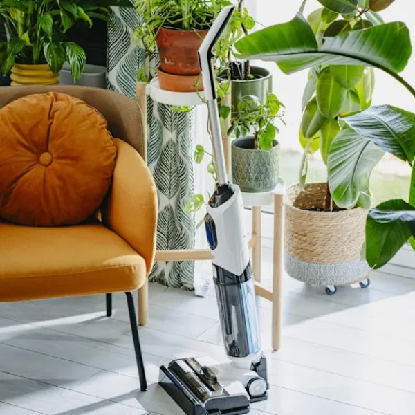 Städmaskiner-2-i-1 skaftdammsugare med våtrengöring och HEPA-filter – 120 W,