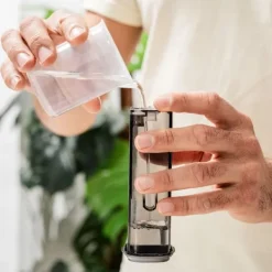 InnovaGoods Strykjärn-2-i-1 Vertical Steam Travel Iron Vaoron