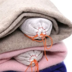 Skadedjur & Insekter-Naturligt Motskydd för Skåp, Motskyddande Träceder och Lavendelpåsar från Provence, Doftande Garderobspåsar för Mal, Kemikaliefria Malfällor