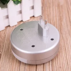 ECLshop Skadedjur & Insekter-Pest Reject Pro 2-pack - Skadedjurs- och insektsmedel - Med elektromagnetisk och ultraljudsteknik för att skrämma bort gnagare