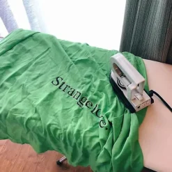 ATELA Strykjärn-Portabelt Mini hopfällbart strykjärn Elektriskt hopfällbart strykjärn med dubbla spänningar Dammtätt kompakt litet för resan Skolan Hemmet