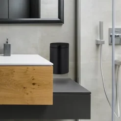 Northio Soptunnor-Vägghängd kosmetikabehållare 5 liter