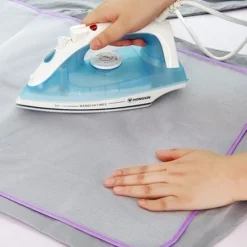 Strykjärn-Värmebeständigt strykskydd - 2 st, för säker ångstrykning, skyddar kläder och strykbräda, slumpmässiga färger
